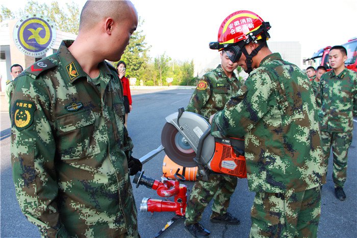  軍民魚水情，歡樂慶佳節(jié)(圖3)